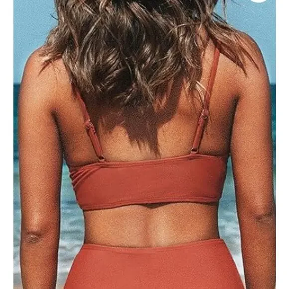 CUPSHE Women's Bikini Top V Neck Brick Red Spaghetti Straps Twist Front Sz L - Picture 2 of 8